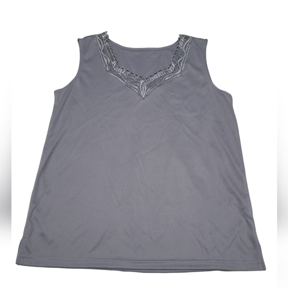 💲1️⃣ SHEIN Silver Grey Lace V-Neck Camisole Tank Top Size Small - Picture 6 of 8